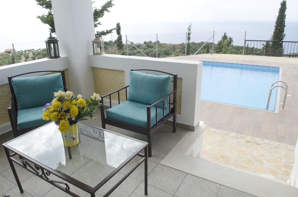 Villa Vera Ayios Nikitas Phòng bức ảnh